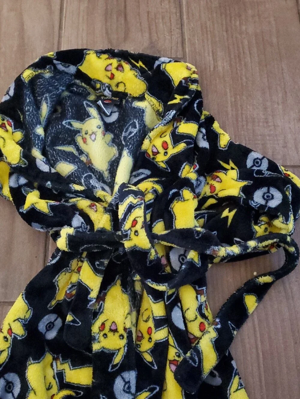 Pokemon Kids Black and Yellow Pikachu Fleece Robe